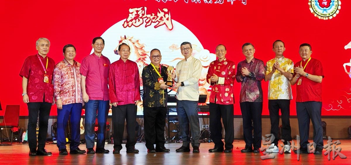全国版:林福山:新春就是团圆的日子,而宗亲团拜则把“家”的意义扩大