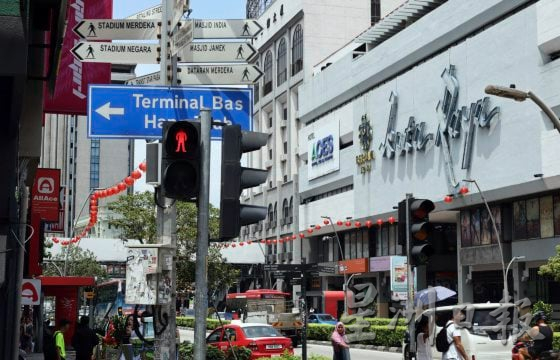 【茨厂街变形记/03】一块钱就能拥有美好星期六
