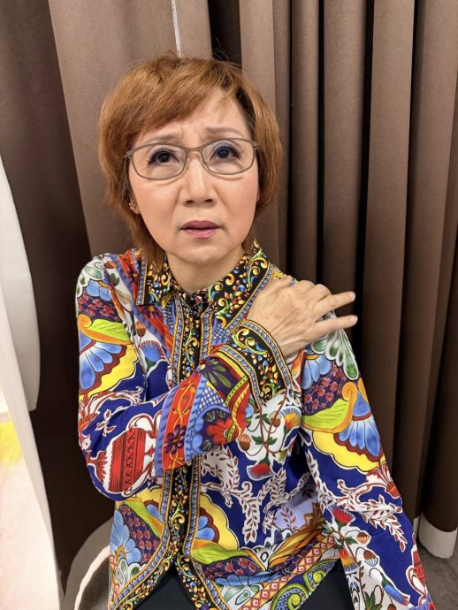 66岁张德兰红馆开唱前惊传意外 左肩骨裂兼脱臼进院动手术
