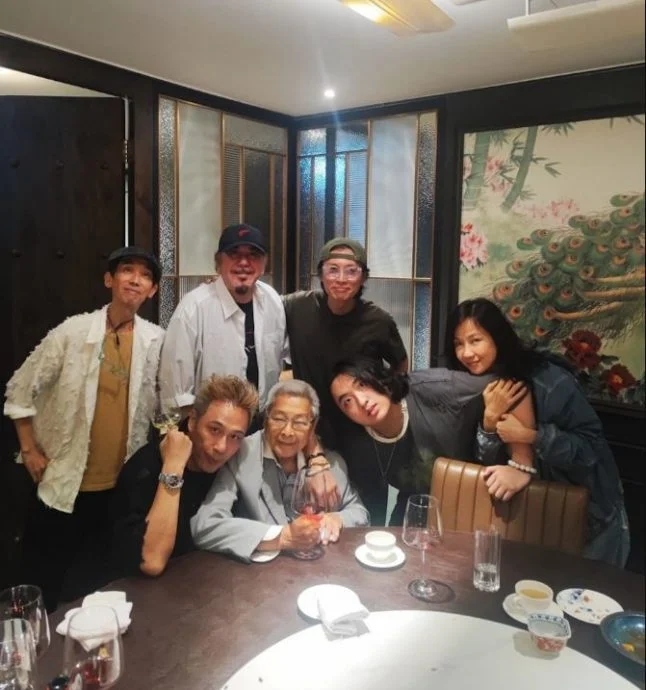 94岁刘兆铭7种病痛缠身 罕有现身聚会近况曝光