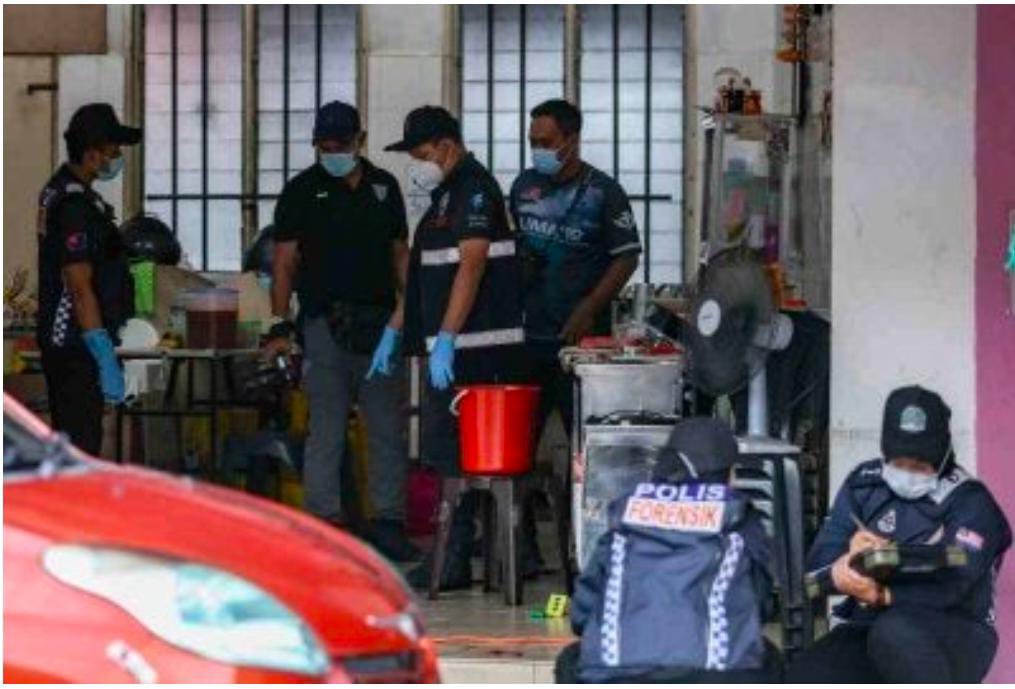 哥打丁宜3死鎗击案//商家还以为是鞭炮声 后发现鎗击马上关店保命