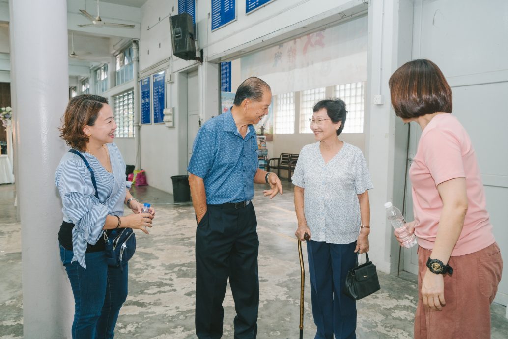 学海学记|主文|南华校友三十年再聚首 重温青春岁月 再叙师生情谊