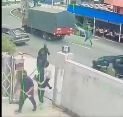 已签发//一群蒙面男砸娱乐场所·目击者:他们行动迅速 3分钟砸场就逃