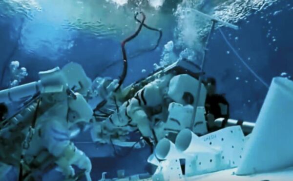 巴基斯坦太空人赴中国受训 中国空间站首迎外籍太空人