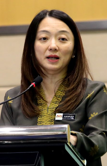 缺乏相关详情 杨巧双不回应纳吉特赦申请