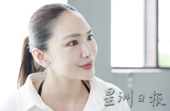 【流量变现/01】大马第一代网络红人Jane Chuck/从部落格起步,一步一脚印成为人气网红