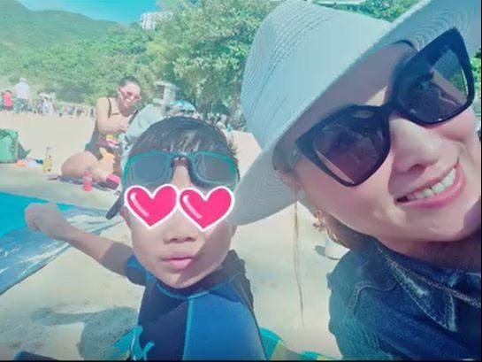 55岁李蕙敏惊传婚变 删光与英籍丈夫合照