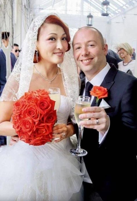 55岁李蕙敏惊传婚变 删光与英籍丈夫合照