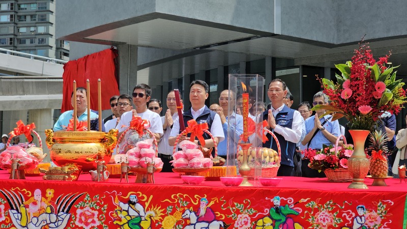 台湾淡江大桥通车没受邀 侯友宜:淡江大桥是大家的