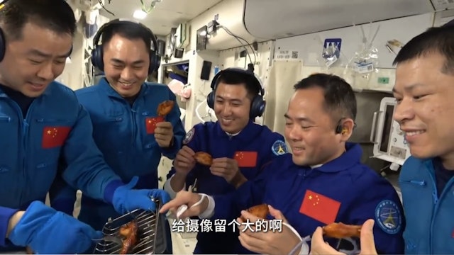 太空人一日三餐超丰富 拆解中国航天食品20年进化史