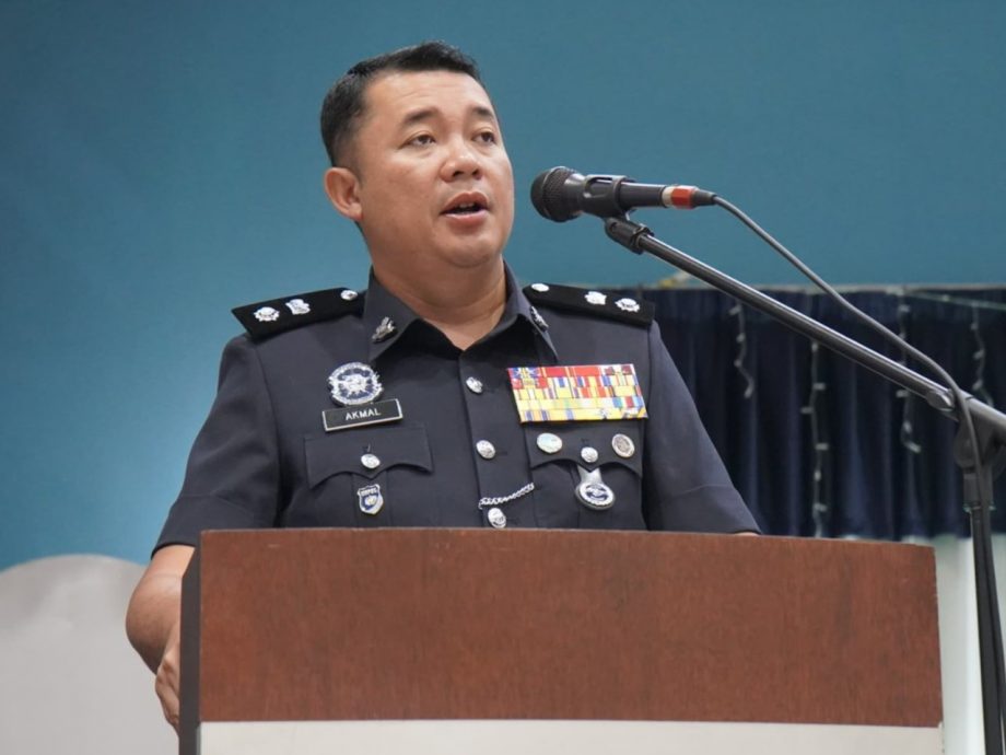 已签发//潜入油棕园内偷果·警逮捕4窃贼助查