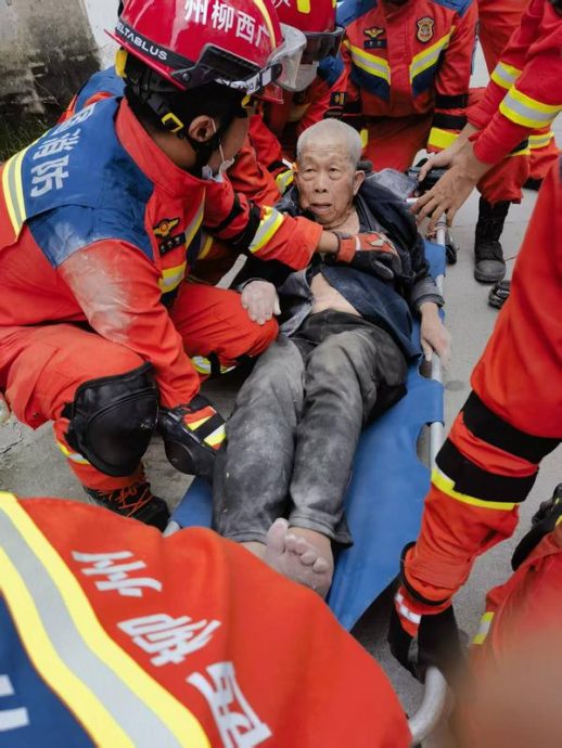 广西柳州市5.2级地震最少2死 91岁老人获救