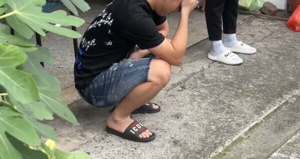 摩托车把手碰到脚踏车 骑士倒地瞬间被辗毙