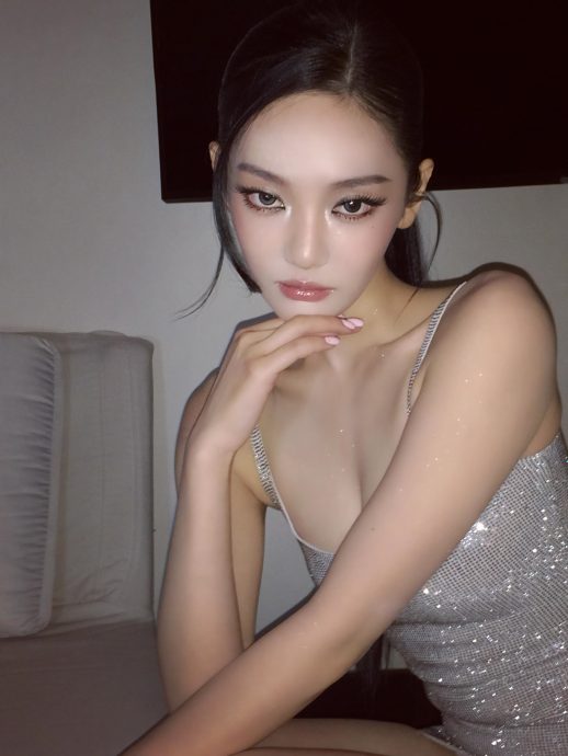 穿背心直播被指爱露胸 Ningning@aespa回怼:别身体羞辱!