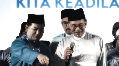Friendly fire or self-destruction: Is Rafizi’s war with Anwar saving the cause or sinking it?