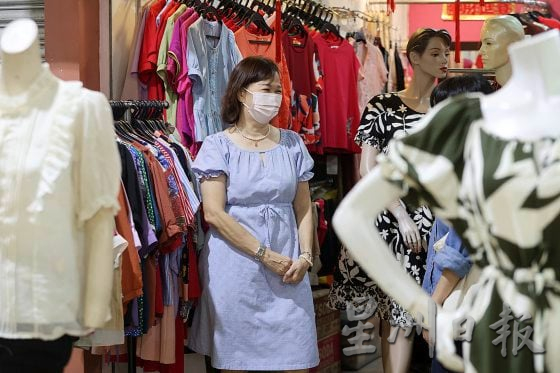 【缝制时光/01】因为喜欢,坚持做好每一件衣服——裁缝师Karen