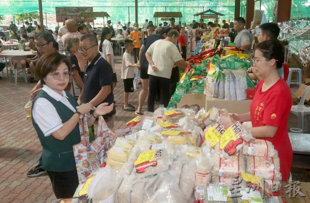 逾万信众齐聚东禅寺浴佛 觉诚法师:包容互重促多元共荣