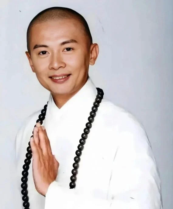 TVB昔日百亿小生剃度出家真相 好友首揭内幕:因“它”离世彻底放下