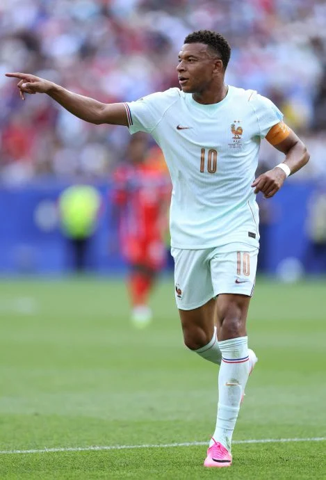 2026年世界杯32强|严防瑞典施加“欧洲杯噩梦” 法国超豪华锋线出击