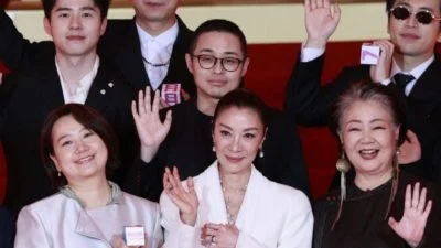 杨紫琼亮相《上海国际电影节》   感叹终于不用单独走红毯