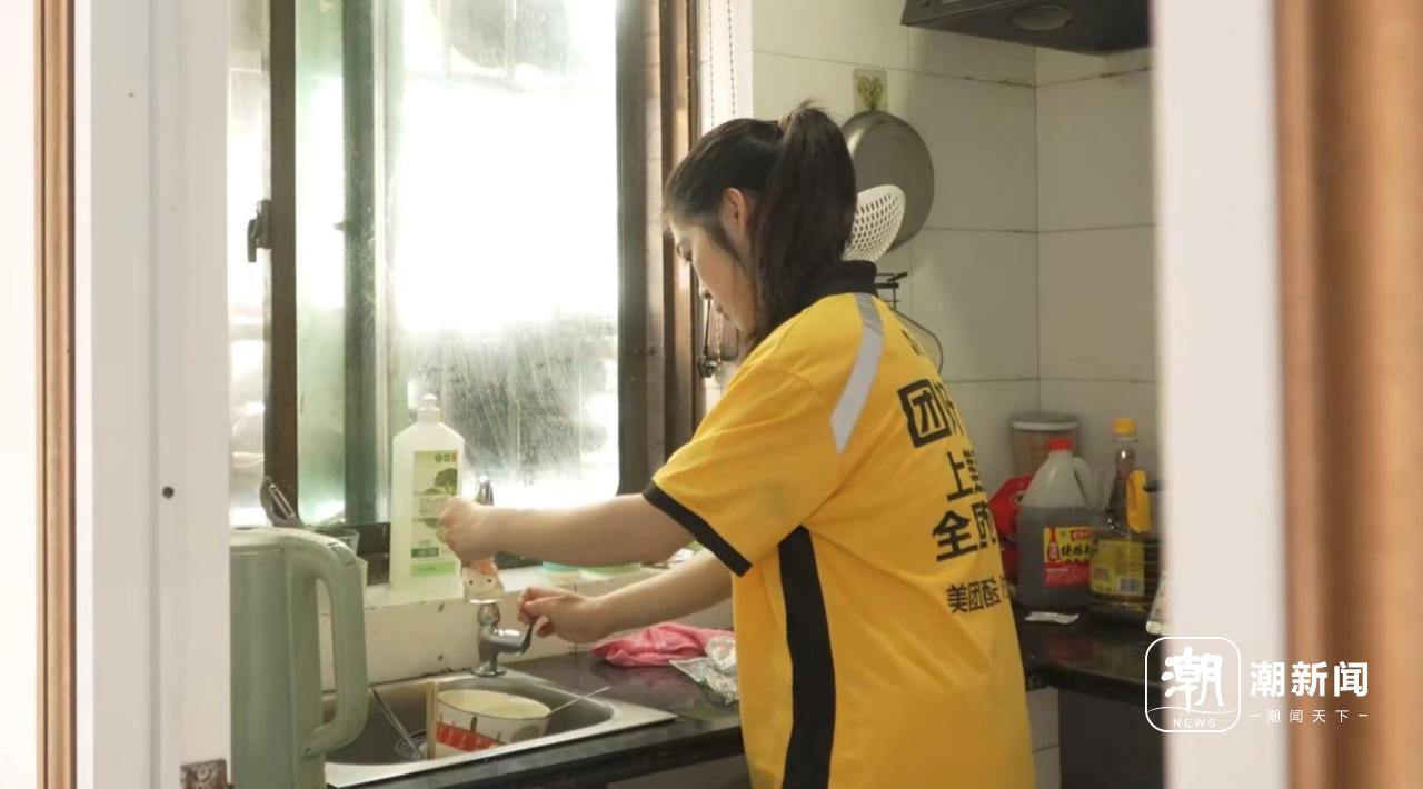 7年7.3万单外卖撑起一家 脑瘫女:要做孩子的superwoman