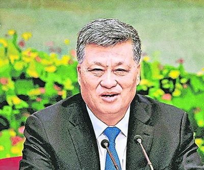 中国人大解除15代表资格 包括马兴瑞 胡衡华 6名将领