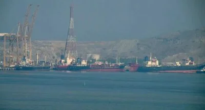 霍峡关闭影响逾1200货船  总价值高达5170亿