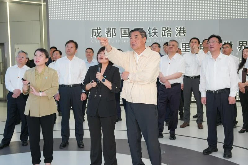 何立峰四川调研:要加快高水平科技自立自强