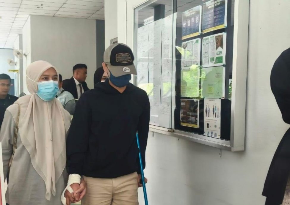 即时国内:无照开车酿3死案 18岁被告认罪被判进入感化院3年