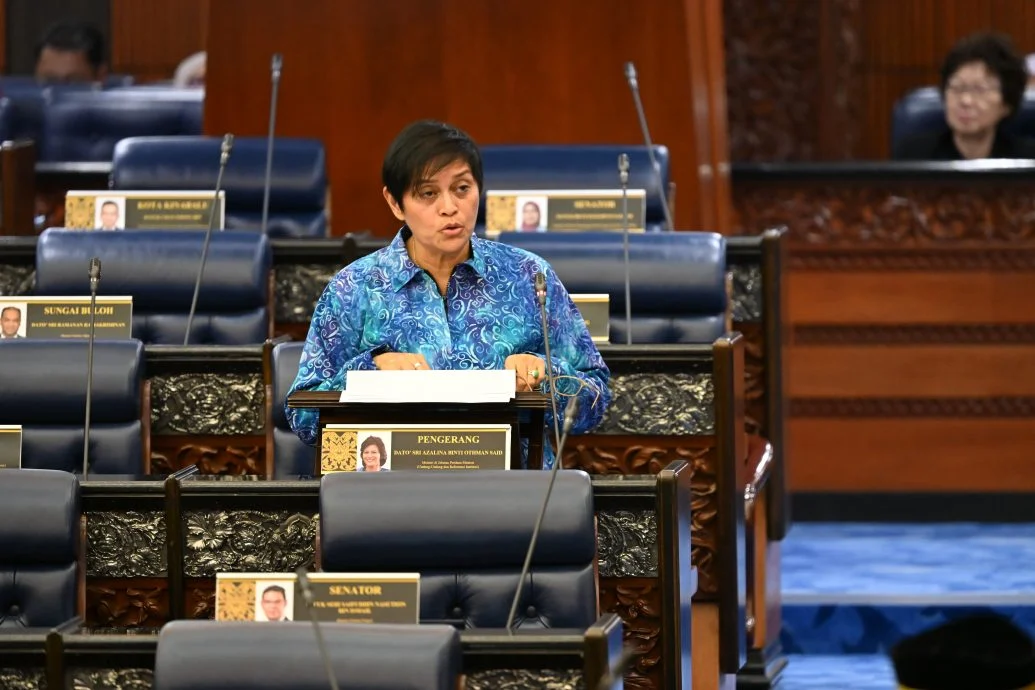 国会/阿莎丽娜:政府全面检讨1950年合约法令 推动商业法律框架现代化
