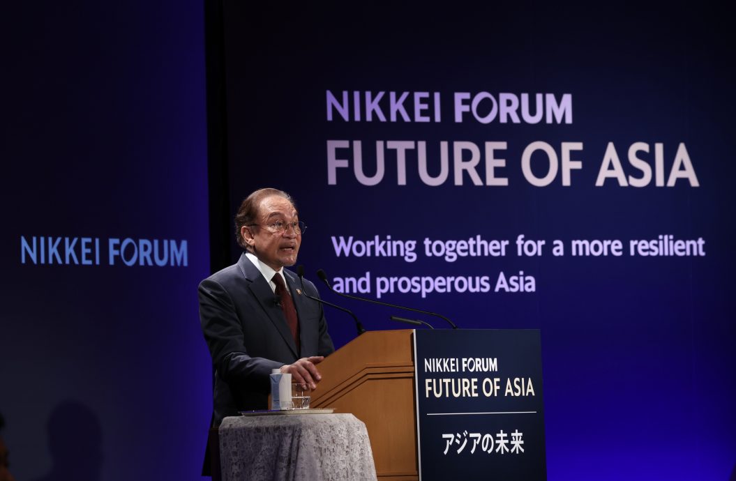 安华:世界缺乏清晰领导方向 促全球合作应对地缘政治挑战