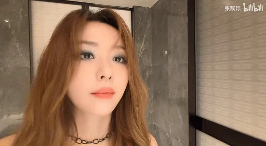 张靓颖自曝清唱太多被罚款 疑曲目未报批违规