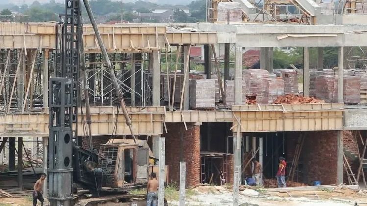 极端天气+工人难找 Zurich:建筑业越来越难