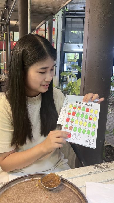 柿子老师苏玲玲,用AI搭起性教育的新桥梁