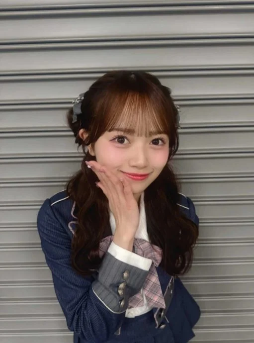 私约粉丝遭AKB48解约 花田蓝衣哭诉被逼剃头道歉
