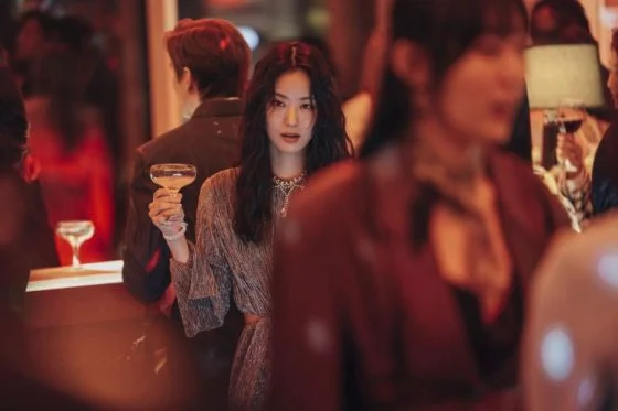羊老贼/《莎拉的真伪人生》一个人是谁,由谁来决定?