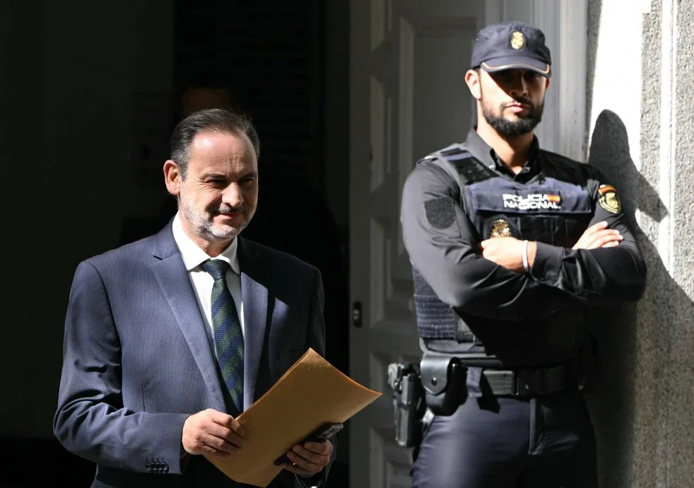 西班牙首相桑切斯昔日盟友涉贪 法院重判24年徒刑