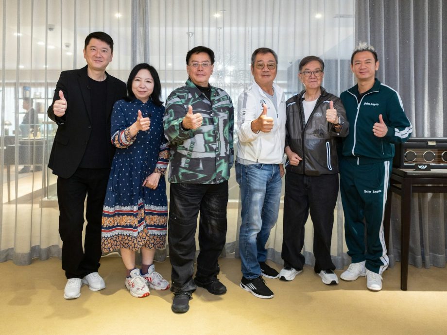 谭咏麟9月开唱推新访谈节目 大爆刘德华苗侨伟当年秘史