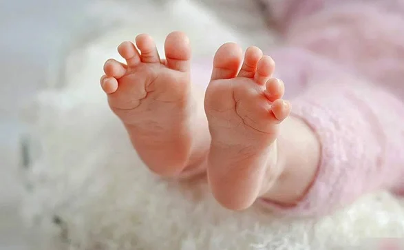 酒后看色情片 12岁男童性侵9月大女婴