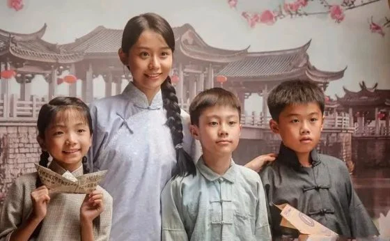 陈伟光/《给阿嬷的情书》纸短情长格外动人