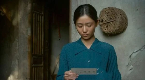 陈伟光/《给阿嬷的情书》纸短情长格外动人