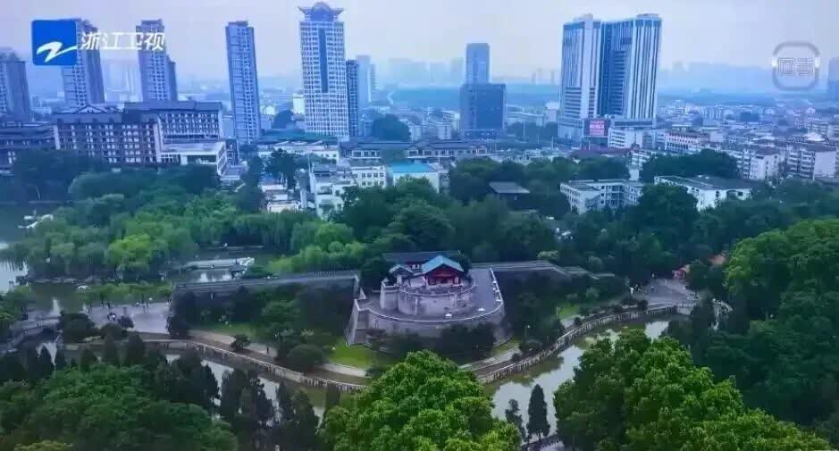 陷收天价宣传文旅费风波 《奔跑吧》被曝停播