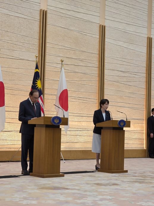 首相访日忙招商政敌国内忙夺权 公青团长怒批:可能是太空闲了