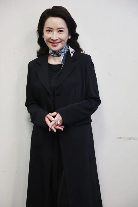 龚慈恩来马像回家 演活“女魔王”不敢居功