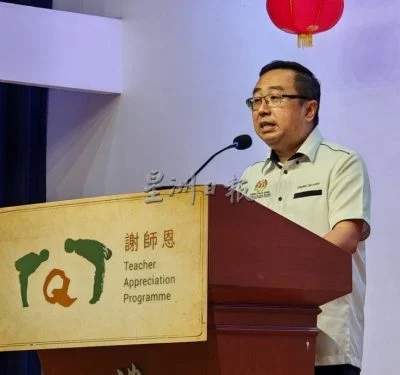 (已签发)全国:郑立慷:统考问题 应回归教育、人才及国家发展