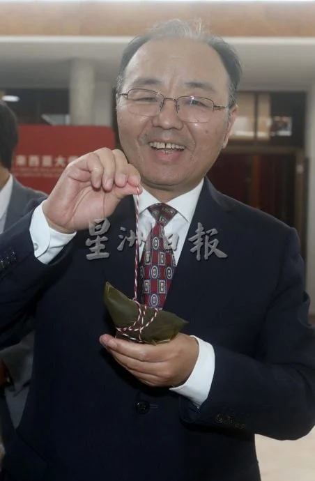 双边贸易破2000亿、477万中国人访马 欧阳玉靖:中马关系迈入“新50年”