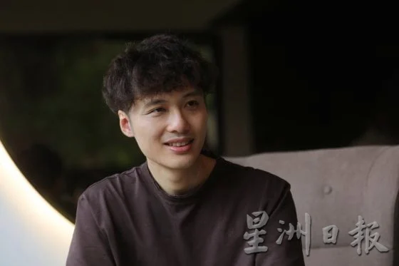 香港音乐才子朱芸编 从二胡演奏家到电影配乐师