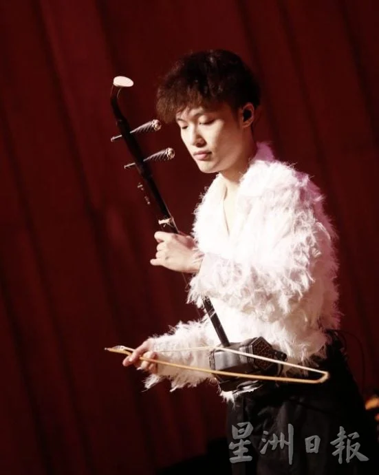 香港音乐才子朱芸编 从二胡演奏家到电影配乐师