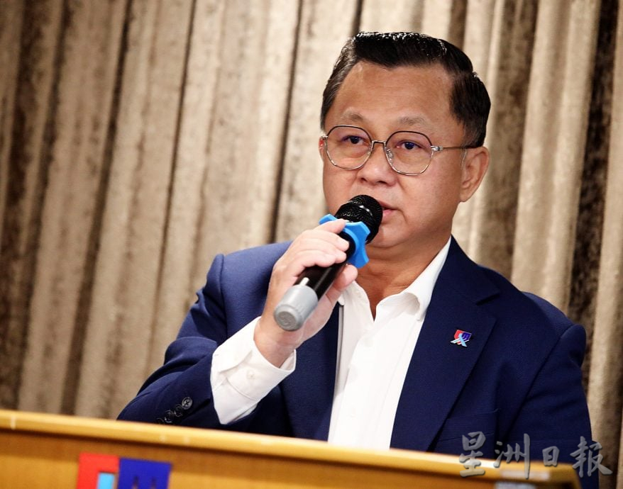 马中总商会:卢国祥谈企业须加快转型升级