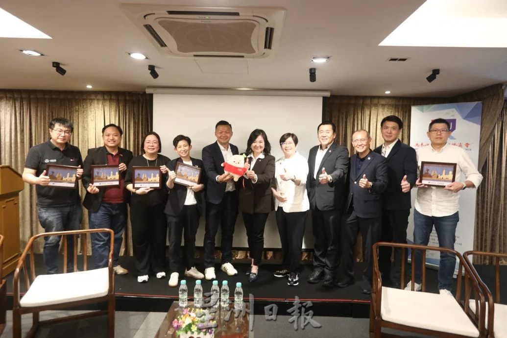 周昱含:谈小红书